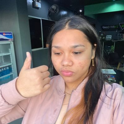 EdgeAitenn's profile picture. Aiming for four🙌