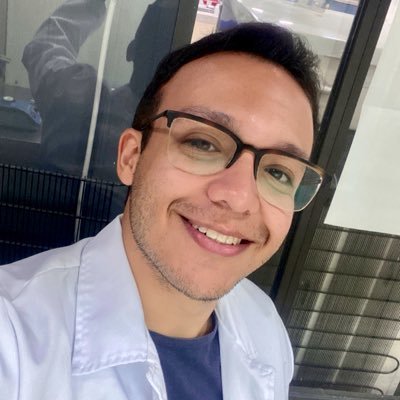 Colombian 🇨🇴 MD and MSc in Immunology. Passionate about science, teaching, and music.