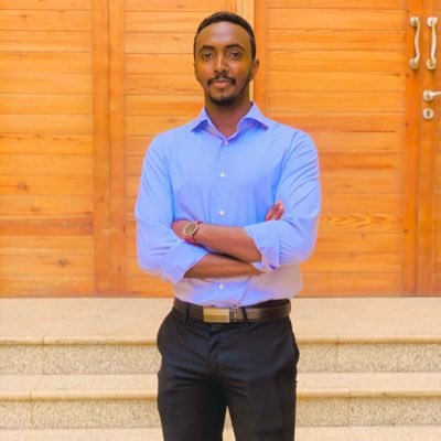 Being realistic is the most common path to mediocrity 〽'' UofK - Software Engineer #VisçaBarca #Marshall