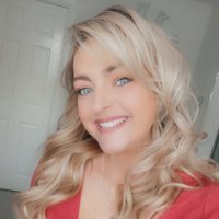 Nikki Menagh(@NikkiMenagh) 's Twitter Profile Photo