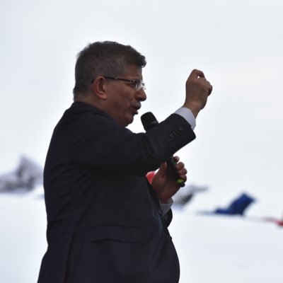 Ahmet Davutoğlu Fotoğraf Servisi Resmi Twitter Hesabı