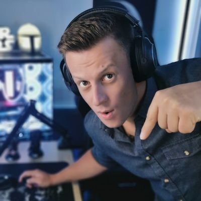 Joueur, Streamer, Caster Amateur !
Content creator
🛒 Amazon
🖥 Razer
👕 https://t.co/iP70OlfQt5
🔗https://t.co/WpvnZIFnCZ