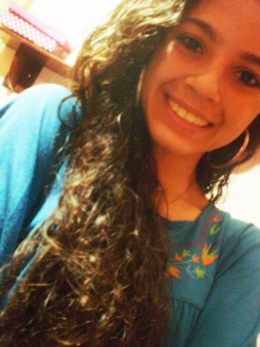 Ando devagar porque já tive pressa e levo esse sorriso, porque já chorei demais. ♪♪