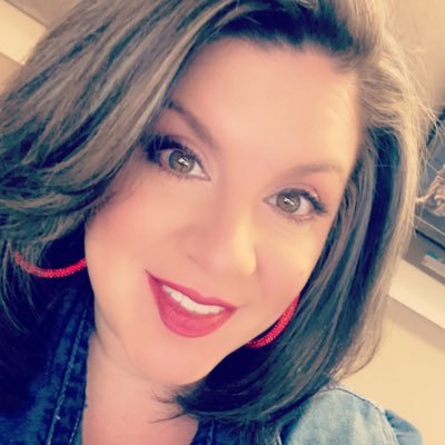 amberdbizarro's profile picture. God's favorite, a Christian 💍Married to  @AndyK71183  💖♐️✝️♋️💖 👩‍👧‍👦Mom of 6 including Class of 2024 @AndrewKJr05 , MaBelle, 📸Artist🎨