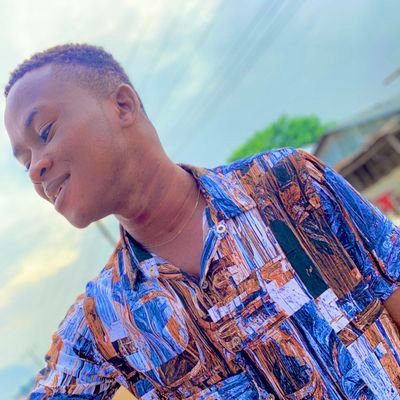 Ifeanyi_chukwu0's profile picture. sometimes you gotta appreciate the little things you  see in life, like being able to see, walk, breath,eat and sleep, that's such a blessing.. 🙏🙏🏿