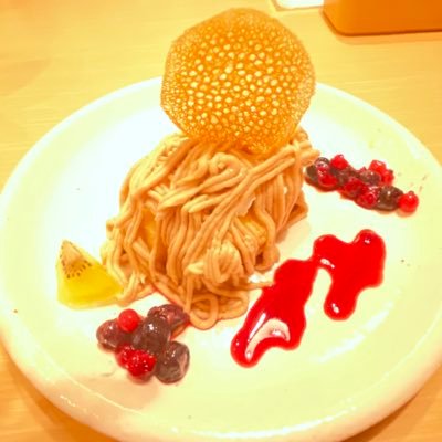 食べることが大好き食べるんだマン！