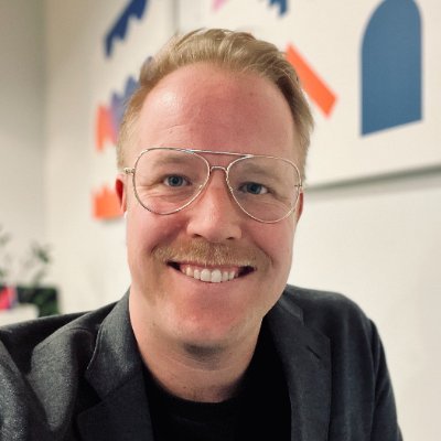 SethTheWebGuy's profile picture. I help small businesses feel proud of how they present themselves online. #Storybrand & #Squarespace Expert

Personal: @nyc_seth