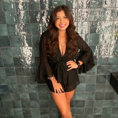 kinda sweet, kinda sassy
