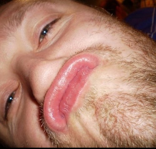 kirki1979's profile picture. 4 Loves in my life my daughter, leeds united, leeds rhinos and 49ers