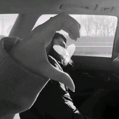 SMILE_SAFAR's profile picture. آللهمَ أعني على نفسيّ .