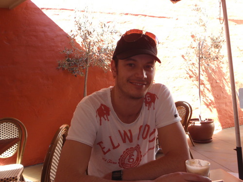 samjubber's profile picture. Golf, cricket and tigers mad!