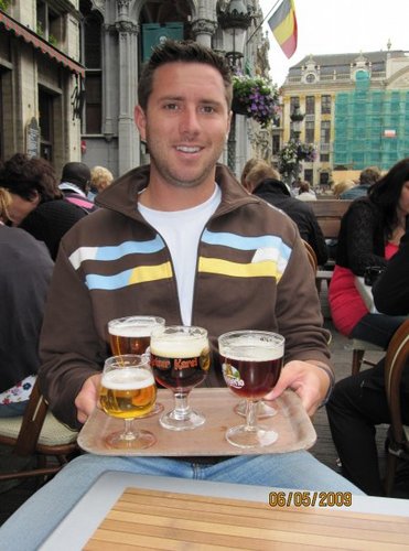 STF85's profile picture. Washing down family life in the Burbs with cold ones and hot wings