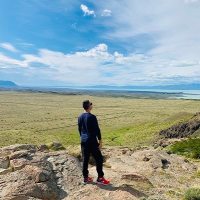 CarlosA21226651's profile picture. Pro República. Pro Instituciones. Con trabajo todo se consigue en la vida. Retwittero