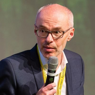 franz__maier's profile picture. Präsident des Umweltdachverbandes, Ökologe, Naturschützer & -genießer 🌍🌱⛰
#biodiversität #natur #klima #energie #umwelt #running #hiking #bio-mountainbiking