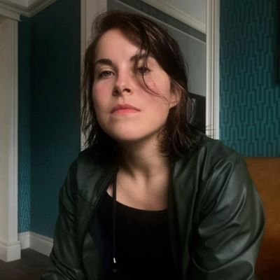 Berlin-based journalist (Brit/Nor/Hun), compulsive scribbler. Media research and comms chops. The girl at the squat rack you want to ask for tips from.  she/her