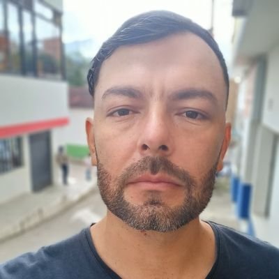 Defensor de la Madre Tierra, Geógrafo, Especialista SIG, Fotógrafo, Progresista, excandidato al concejo de San Juan de Rioseco por el Pacto Historico.