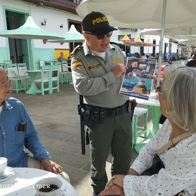 Grupo de Proteccion al Turismo y Patrimonio Nacional.
DEANT