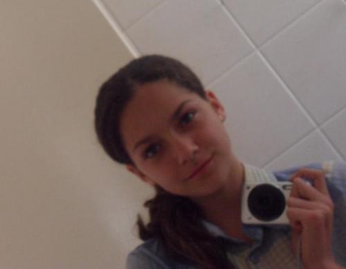 Julgue, julgue mesmo, diga o que acha de mim e o que devo mudar. Vai, perca o seu tempo, pois nada do que você disser, vai importar para mim.