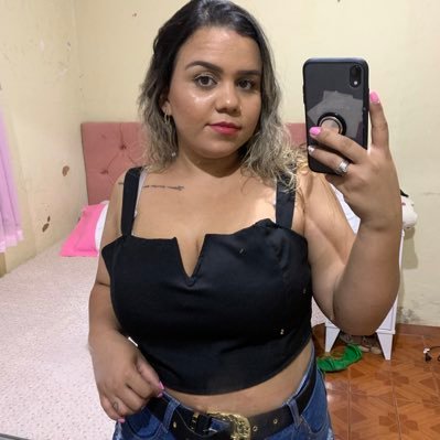 dannys121196's profile picture. 