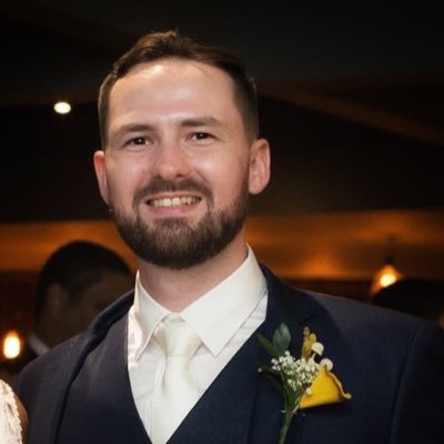 Self-taught Senior Software Engineer 💪 Coding Mentor 🤓 Streamer @ https://t.co/ecdBrYig6z 📺 Always creating on dat MERN stack, BB