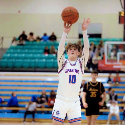 2026 6’1 #10 SG In MO. Moberly High School,Como tnt. Basketball: Varsity starter