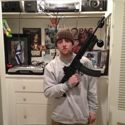 pwdzk's profile picture. huskers-patriots-timberwolves-red sox #DingoData