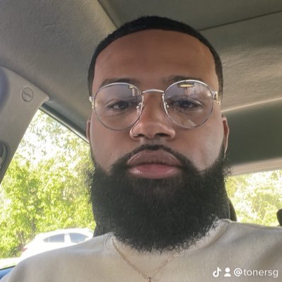 youngpapi_a's profile picture. Hi