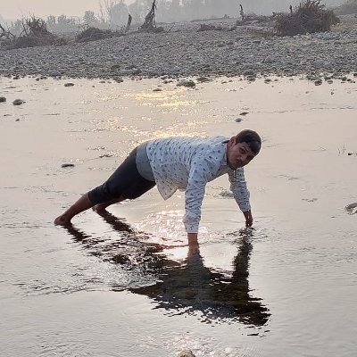 pokhariyahiman1's profile picture. Explorer
