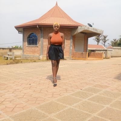 God's favorite🥰
Christmas gift😀
Music lover,
love enjoyment 😀😂
IG :_n_noella007