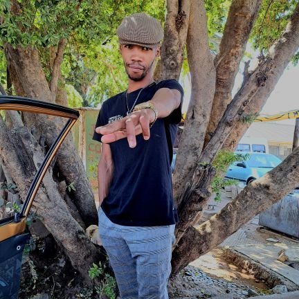 Vaals most eligible bachelor! Pan Africanist at heart❤️