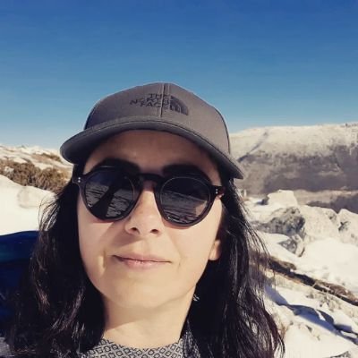 Femminista, iperattiva, Arctic dreamer. Mi piace il prog, alzarmi prima dell'alba e l'indolenzimento buono dopo una giornata in montagna.