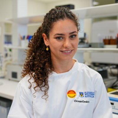 PhD student @uwa developing and applying genomics methods for marine megafauna conservation with #OceanOmics @minderoo Foundation | #eDNA | #Genomics | #Sharks