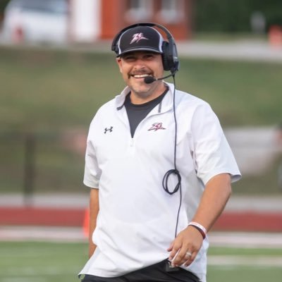 Coach Mike Peterson Amherst University This is my new Twitter wr coach and offensive analyst
