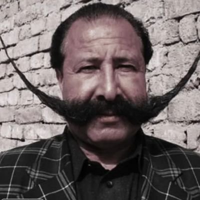 Akbar_Bikhoda