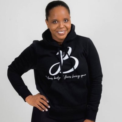 jhoane018's profile picture. GOD first🙏🏾|

♋| Juriste | Entrepreneure | fitness | Athlete.