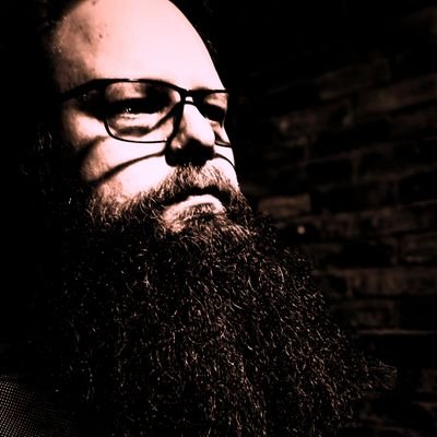 Streamloots Partner - Content Creator - Twitch Streamer - Colaflesjeslover
Reclame door Besquare - Zavelstraat 24, 3582 Beringen - BE0880.699.028
