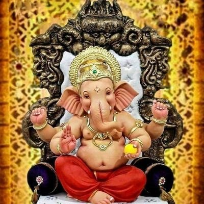 AashitGandhi's profile picture. Investor & Student