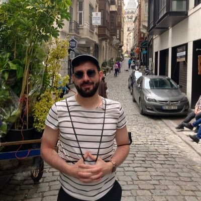 VBrclz's profile picture. Consultant IT. Parlez moi du #Valais, #Tech, #Audit, #droitsLGBT, #Politique et #CHvote. Conseiller Général à #Sierre