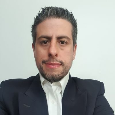 Corretor de Imóveis, esp. em estratégia, vendas e c. civil;
Prof de judô e EdFis, vice presidente da @judors
Pitacos esportivo e políticos
Pai do Zé e do Chico