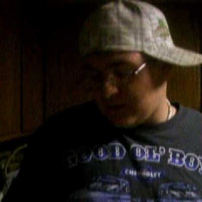 loueatonjr1's profile picture. 