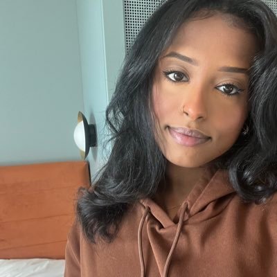 sth0605's profile picture. 