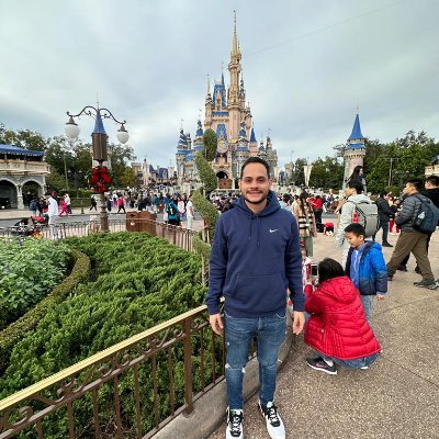 Ramiolave's profile picture. Todo es cuestión de Fé y consistencia.