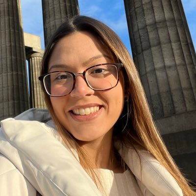 Vamos viver nossos sonhos, temos tão pouco tempo ✨