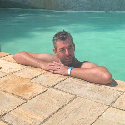 rafaelvellinho's profile picture. 