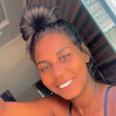 Até priorizo , mas Se Eu ver que não sou prioridade, acelero meu trem 🚂😜🧘🏾♀️