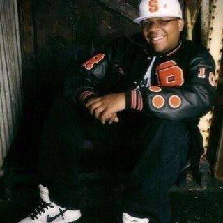 bigbabydavis77's profile picture. chillin #teamfollowback, #teamheat, #teamlightskinned