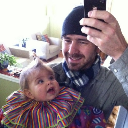 getdaddysomegin's profile picture. Amelia update: she's walking! Me update: still into the gin. Hun update: back to work. Can't find time to update the blog so bear with me :)