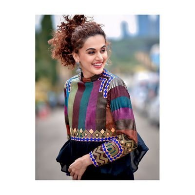 Taapsee pannu Fanpage