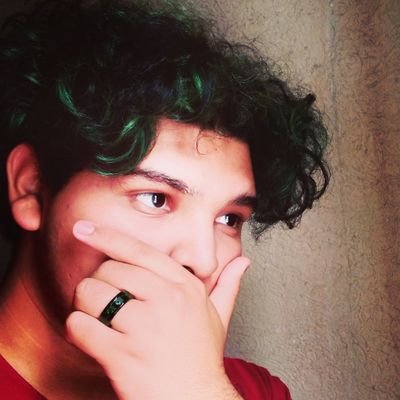 19✨
Streamer 🎮 Afiliado
 💪🏼 🇲🇽 🚲
Twitch 75
 https://t.co/hbGcqpm47u 📸