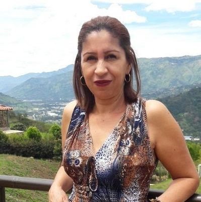 AlvaroUribeVelez el mejor presidente q a tenido 🇨🇴
Antioqueña ❤ Luchemos por nuestra democracia 💪